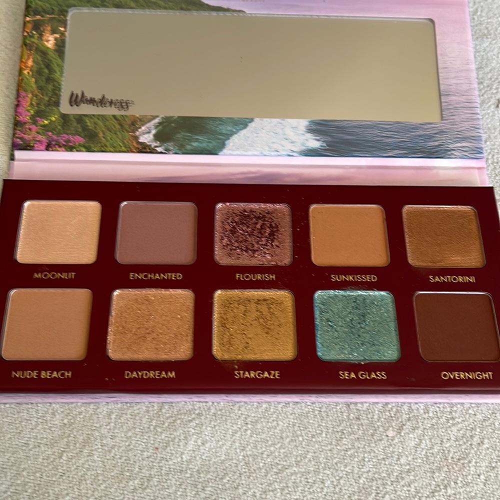 Wander Beauty Wanderess 10 pan palette